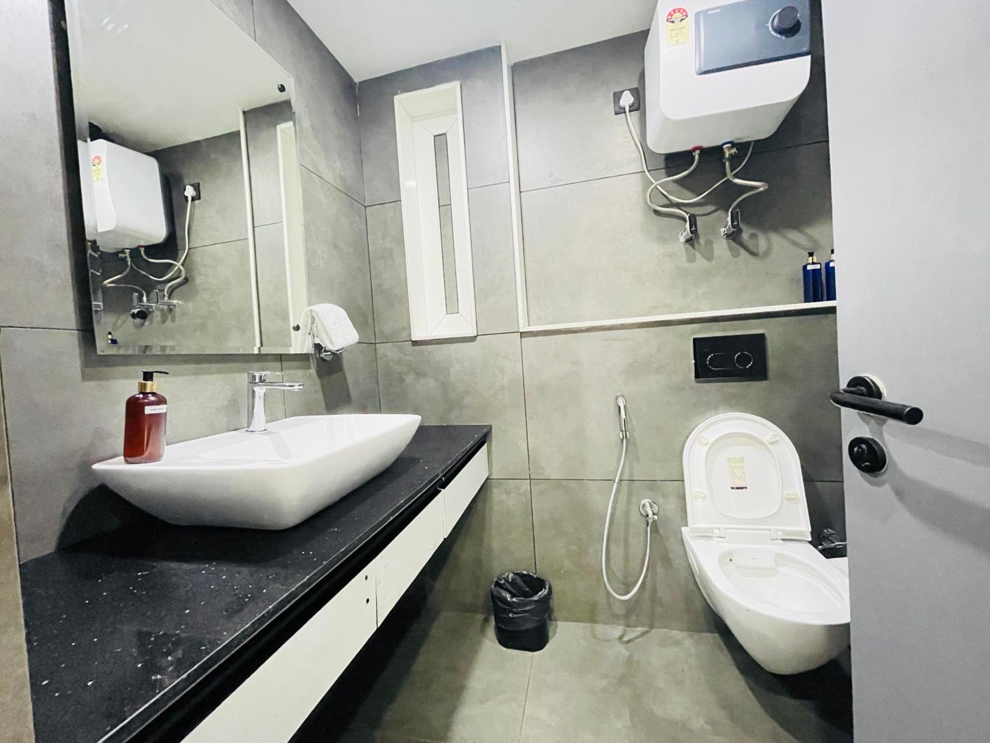 Bedchambers Serviced Apartments, Mg Road Gurgaon Exterior foto